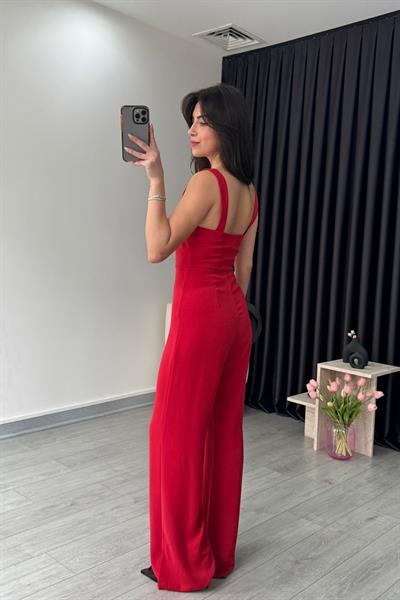 Çiçek Detaylı Kırmızı Tulum