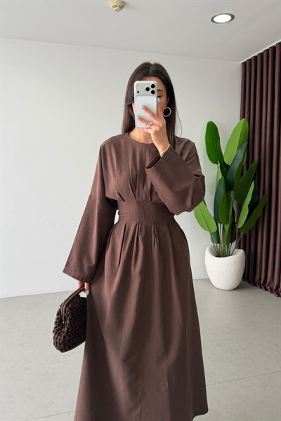 Clove Kahve Belden Oturtmalı Maxi Elbise