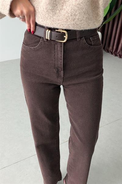Desin Kahve Kesik Paça Straight Fit Kemerli Jean