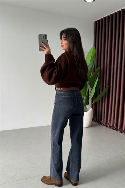 Desin Kesik Paça Straight Fit Kemerli Jean