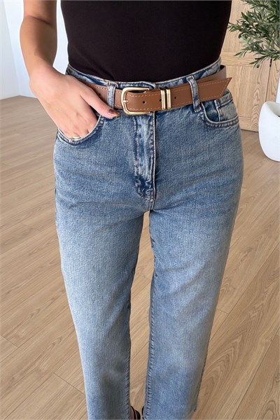 Desin Kesik Paça Straight Fit Kemerli Jean