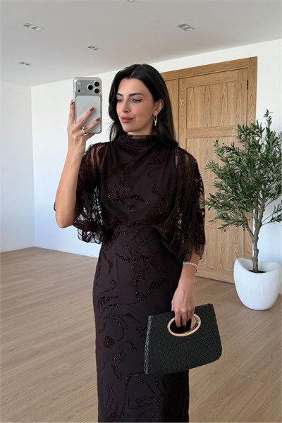 Ester Kahve Büzgülü Parıltılı Tül Elbise