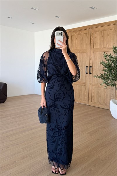 Ester Lacivert Büzgülü Parıltılı Tül Elbise