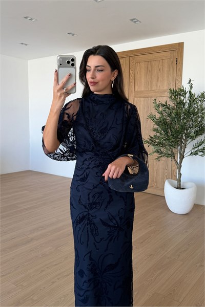 Ester Lacivert Büzgülü Parıltılı Tül Elbise