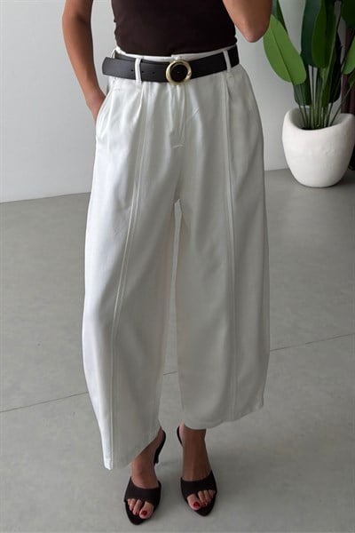 Fayel Beyaz Kemerli Baggy Pantolon