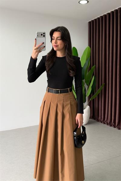 Febre Vatkalı Kemerli Kontrast Elbise