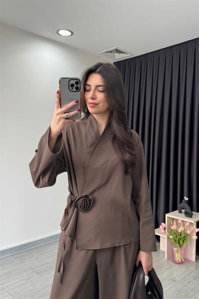 Gül Detaylı Kahve Kimono Pantolon Takım