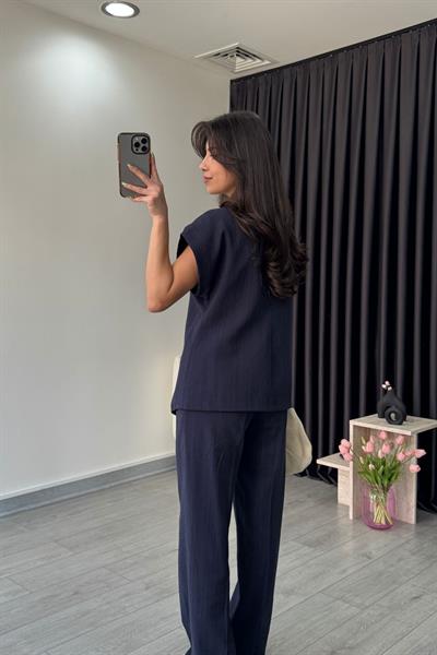 Güneş Düğme Detay Lacivert Keten Yelek Pantolon Takım