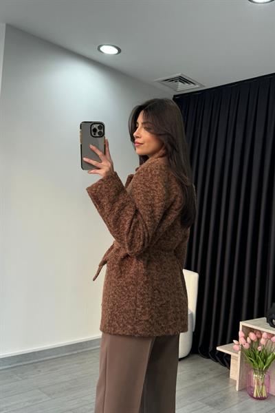 Kahve Kemerli Kaşe Blazer Ceket