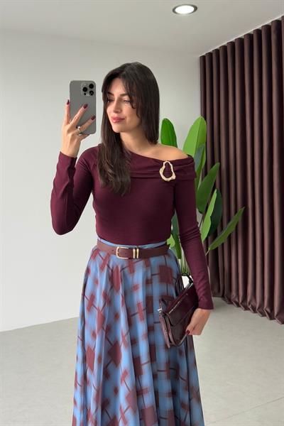 Keila Bordo Toka Detay Omuz Dekolteli Bluz