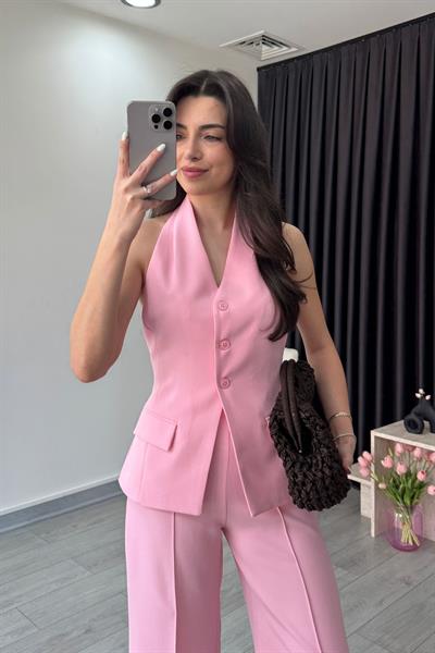 Leila Pembe Yelek Pantolon Takım