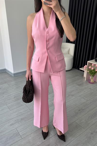 Leila Pembe Yelek Pantolon Takım