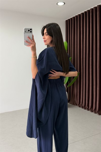 Lilly Lacivert Asimetrik Kesim Modal Takım