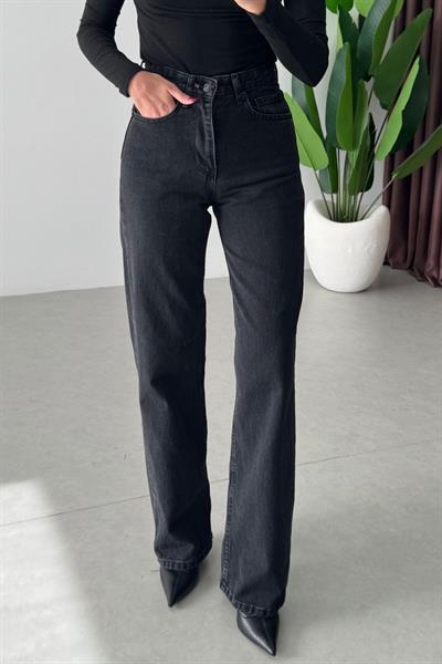 Monet Siyah Eskitmeli Straight Fit Jean