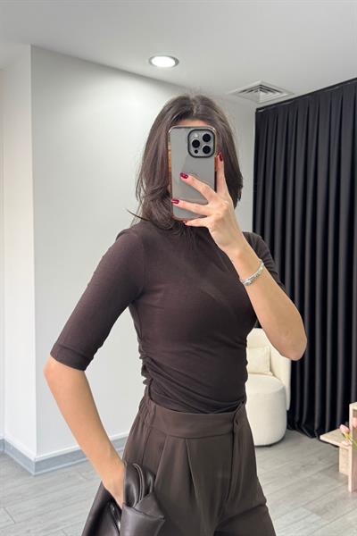 Acı Kahve Drapeli Kısa Kollu Body