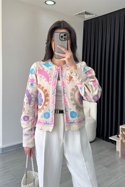 Nakış Detaylı Tasarım Gabardin Ceket