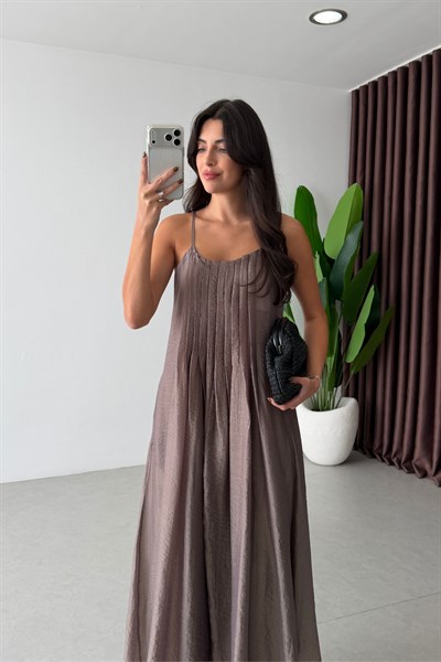 North Bronz Askılı Pensli Elbise