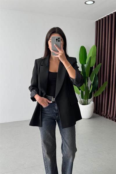 Nowan Siyah Çizgili Astar Detay Blazer
