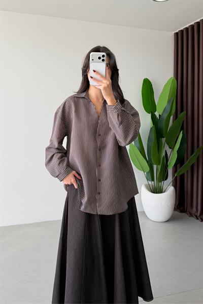 Octa Kahve Çizgili Oversize Gömlek