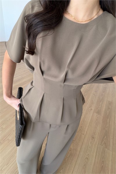 Olivia Haki Belden Oturtmalı Krep Kumaş Takım