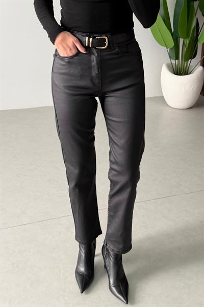 Olka Siyah Mumlu Boy Fit Jean
