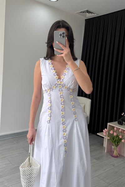 Papatya Detaylı Poplin Elbise