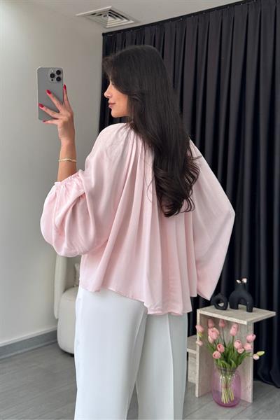 Jesy Pembe Büzgü Yaka Şifon Buluz 