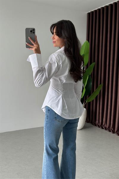 Penny Beyaz Belden Oturtmalı Poplin Gömlek