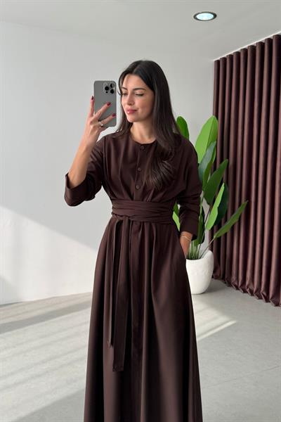 Pera Kahve Kuşaklı Maxi Elbise