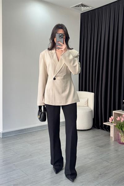 Belden Oturtmalı Taş Kruvaze Blazer Ceket