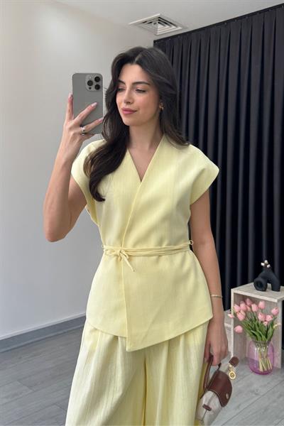 Romy Sarı Keten Yelek Pantolon Takım