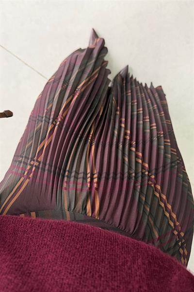 Round Mürdüm Piliseli Şifon Etek