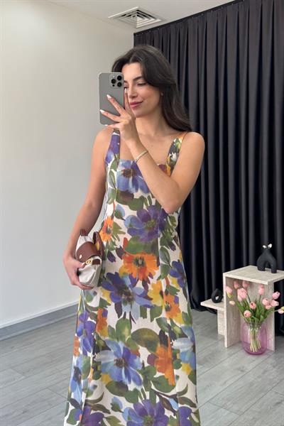 Roy Kare Yaka Çiçek Desen Elbise