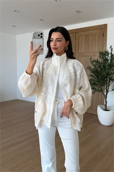 Sandra Ekru Dantelli İşlemeli Tasarım Ceket