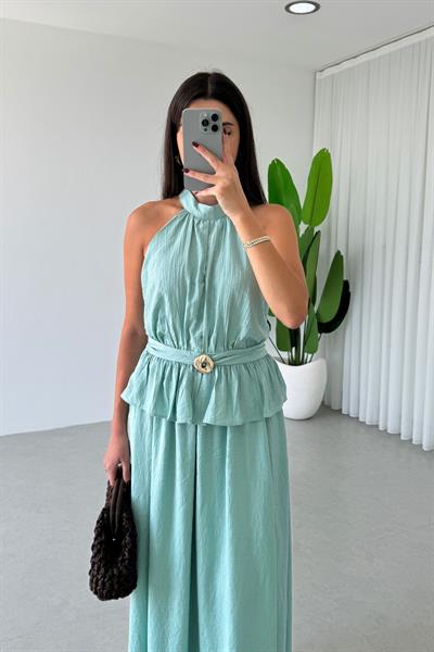 Sandra Turkuaz Toka Detay Bluz Etek Takım