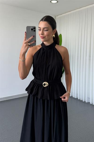 Sandra Siyah Toka Detay Bluz Etek Takım