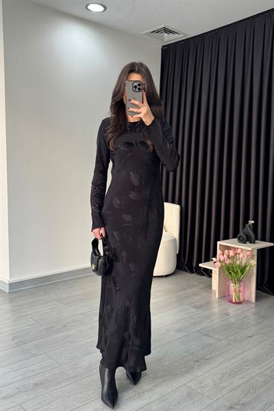 Saten Dokulu Siyah Maxi Elbise