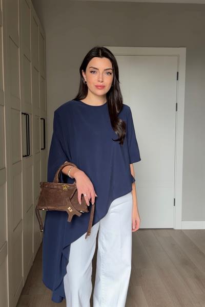 Sia Lacivert Vatkalı Asimetrik Kesim Modal Bluz