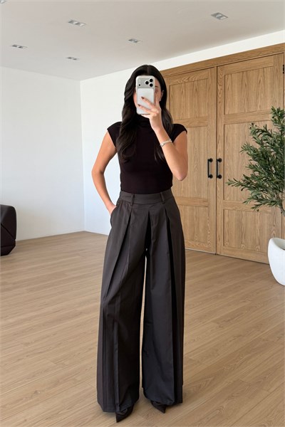 Siena Kahve Pilikaşe Detaylı Kemerli Pantolon