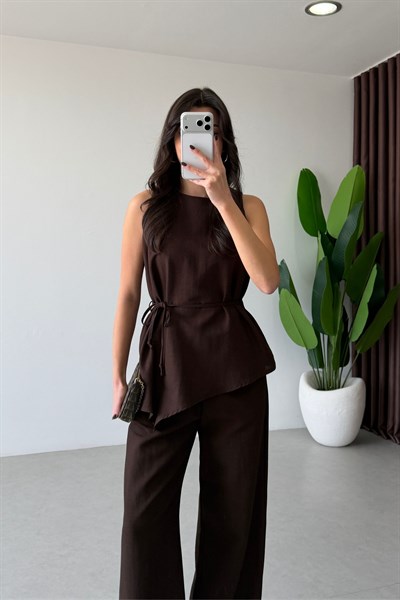 Tana Kahve Asimetrik Bluz Pantolon Takım