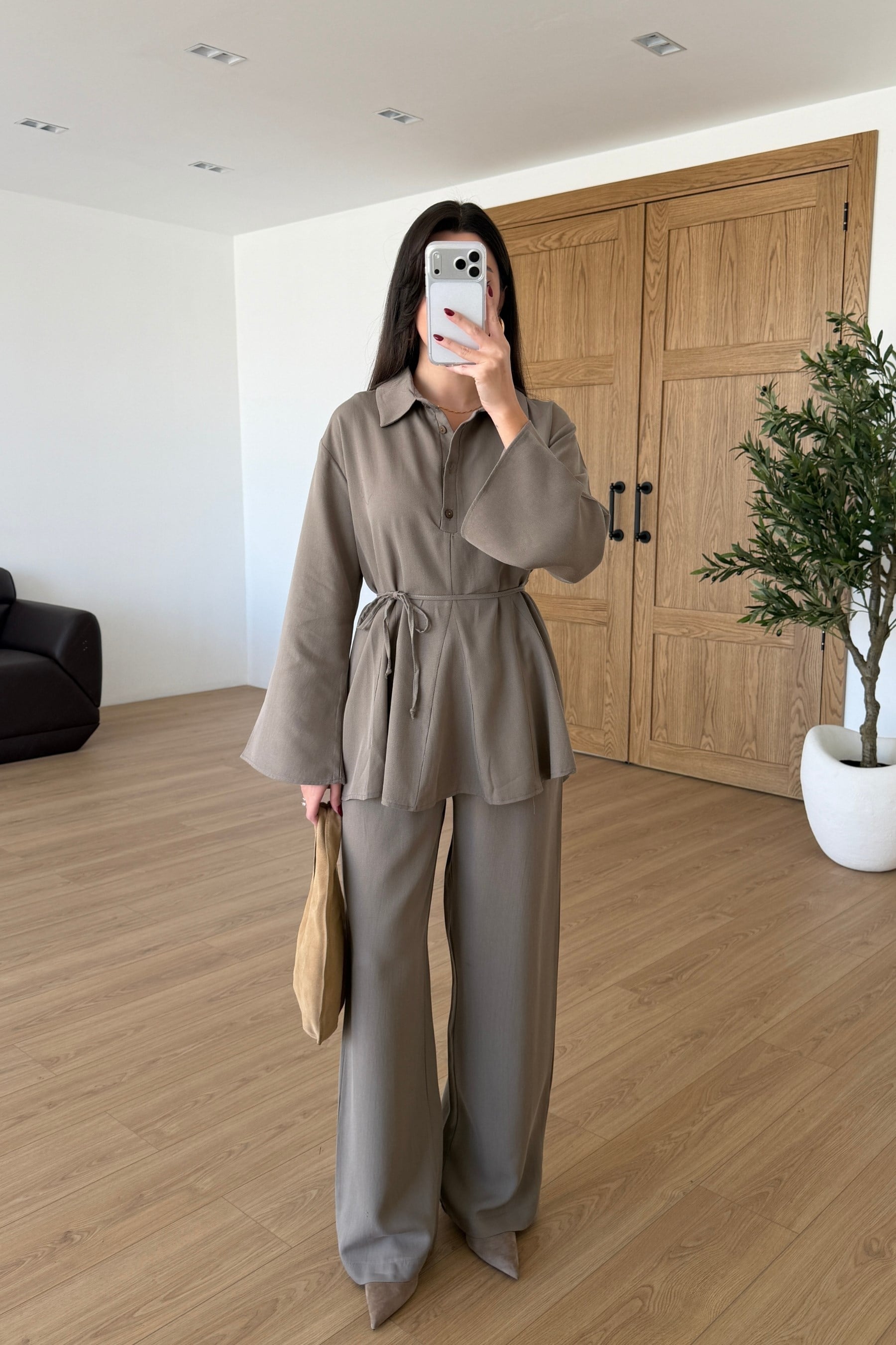 Alessa Vizon Volanlı Bluz Pantolon Takım