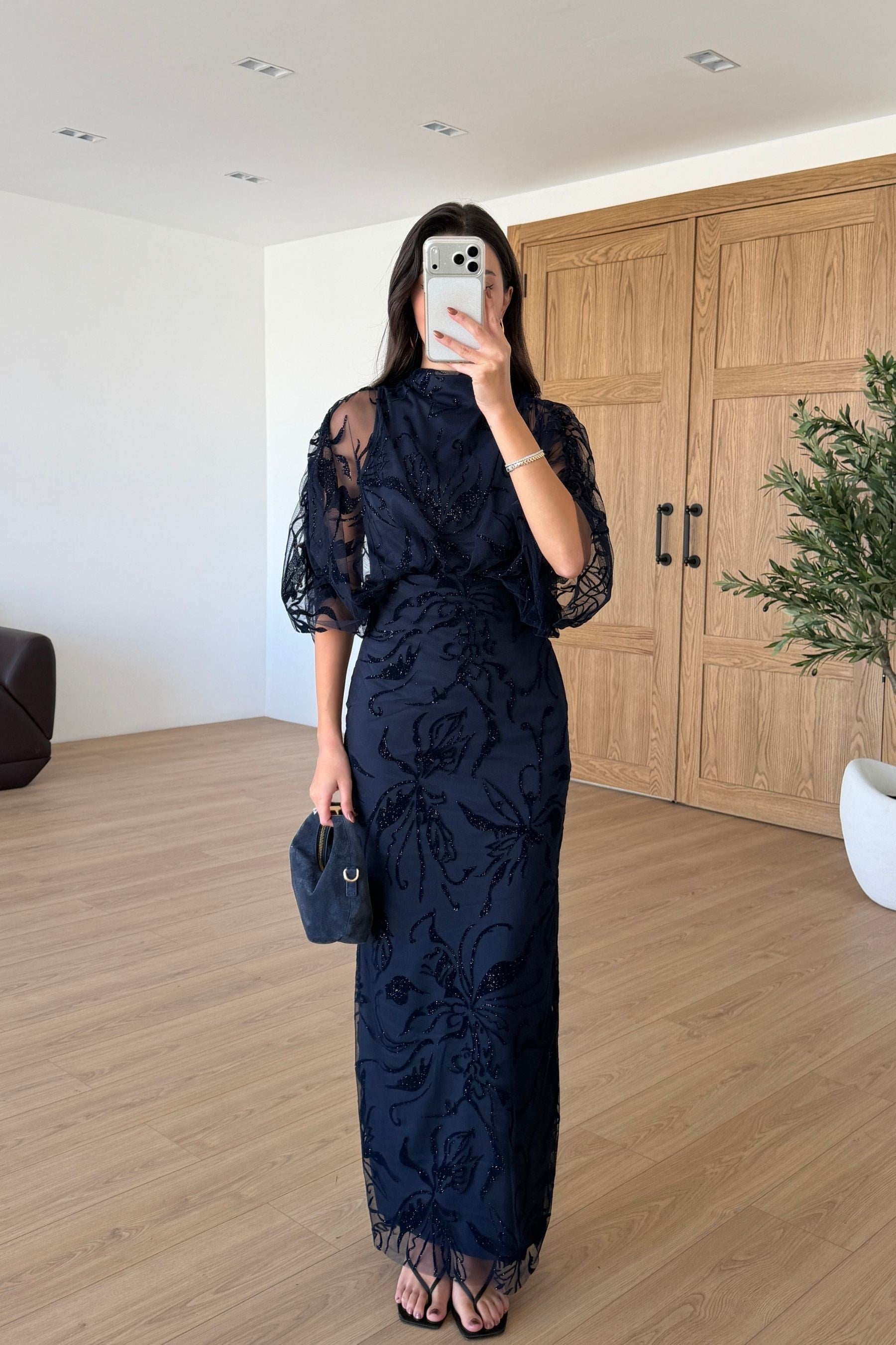 Ester Lacivert Büzgülü Parıltılı Tül Elbise
