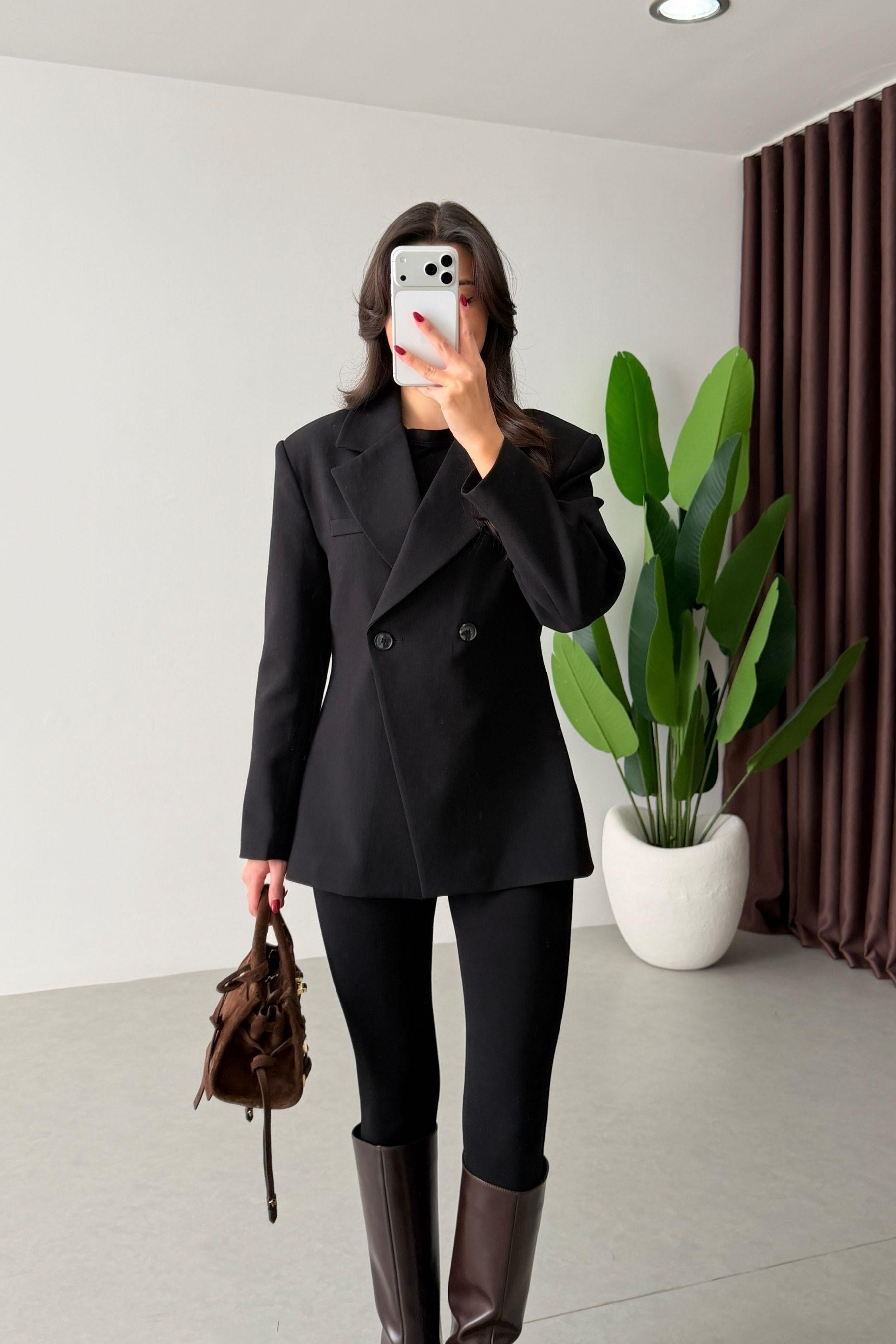 Range Siyah Kruvaze Belden Oturtmalı Blazer
