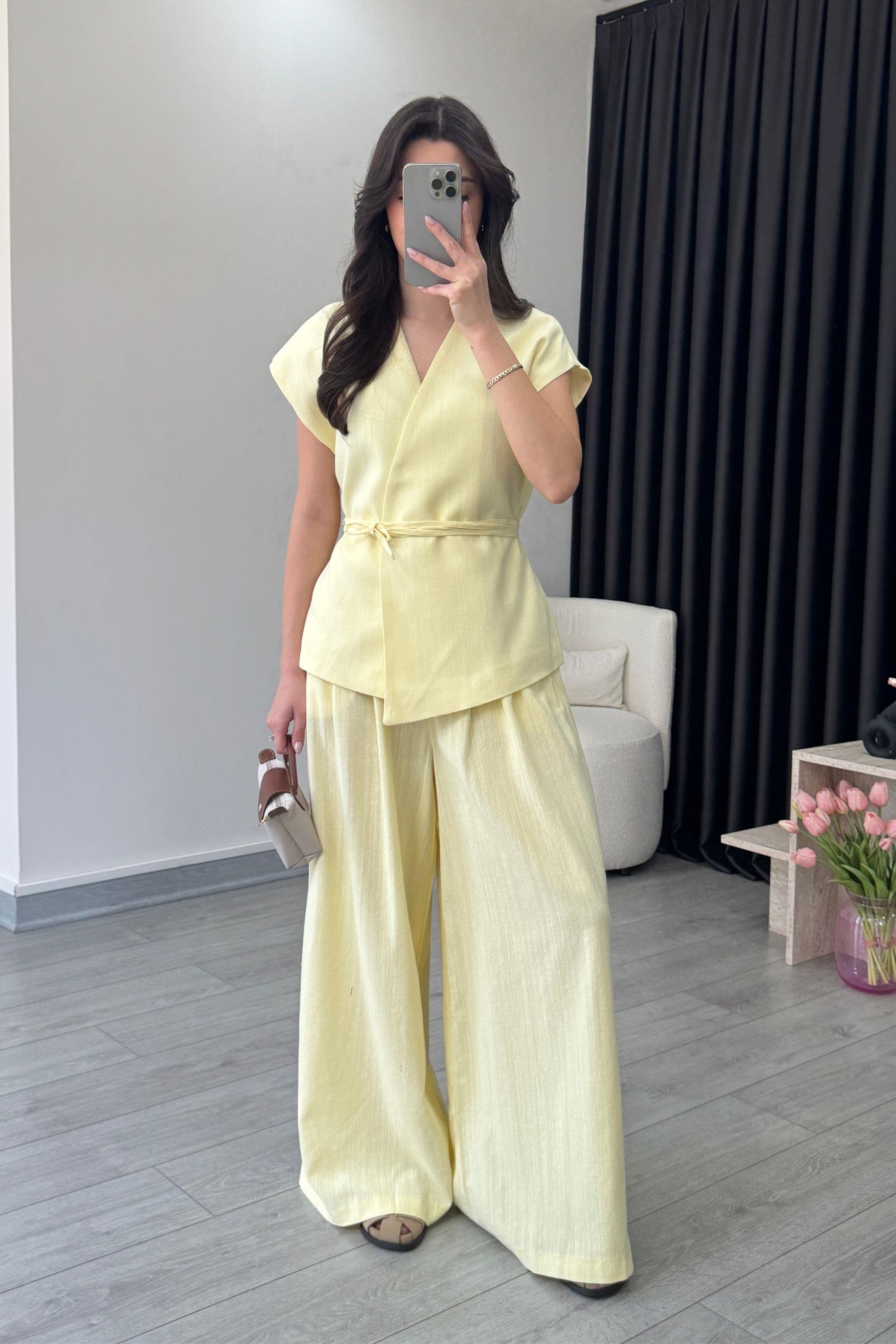 Romy Sarı Keten Yelek Pantolon Takım
