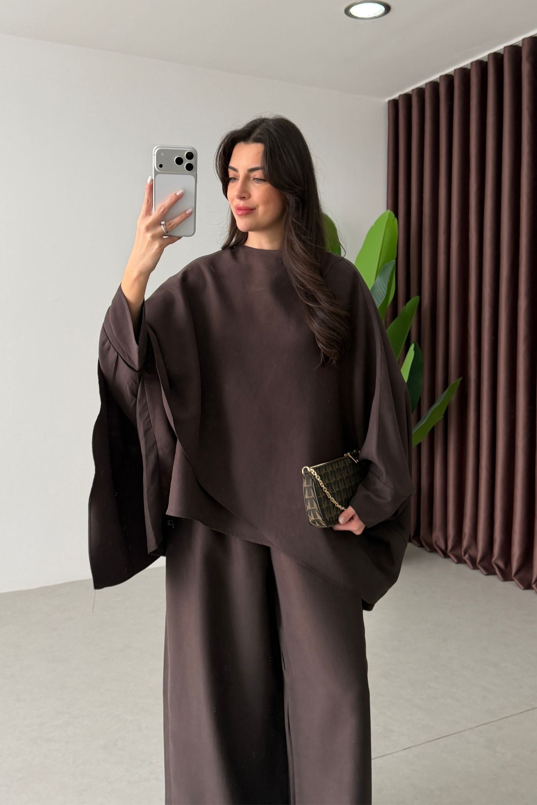 Sonia Kahve Pelerin Bluz Pantolon Takım 