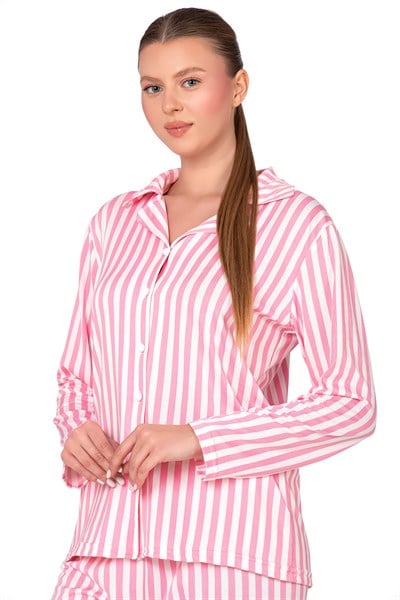 Pembe Çizgili Lizbon Kumaş İçi Şardonlu Önden Düğmeli Kadın Pijama Takımı