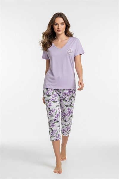 Kadın % 100 Ring Viskon V Yaka Altı Desenli Kapri Pijama Takımı | Beyaz 40111-3346