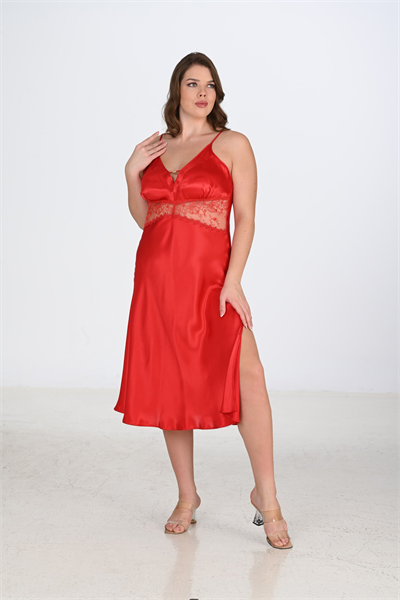 Kadın Saten Dantel Garnili Büyük Beden Yırtmaçlı Gecelik | Kırmızı 2202