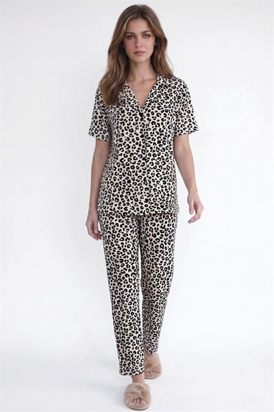 Kadın Düğmeli Leopar Desen Kısa Kollu Pijama Takım