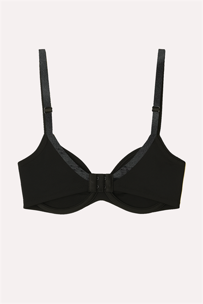 Basic Desteksiz Kulaksız Sütyen | Siyah 340100